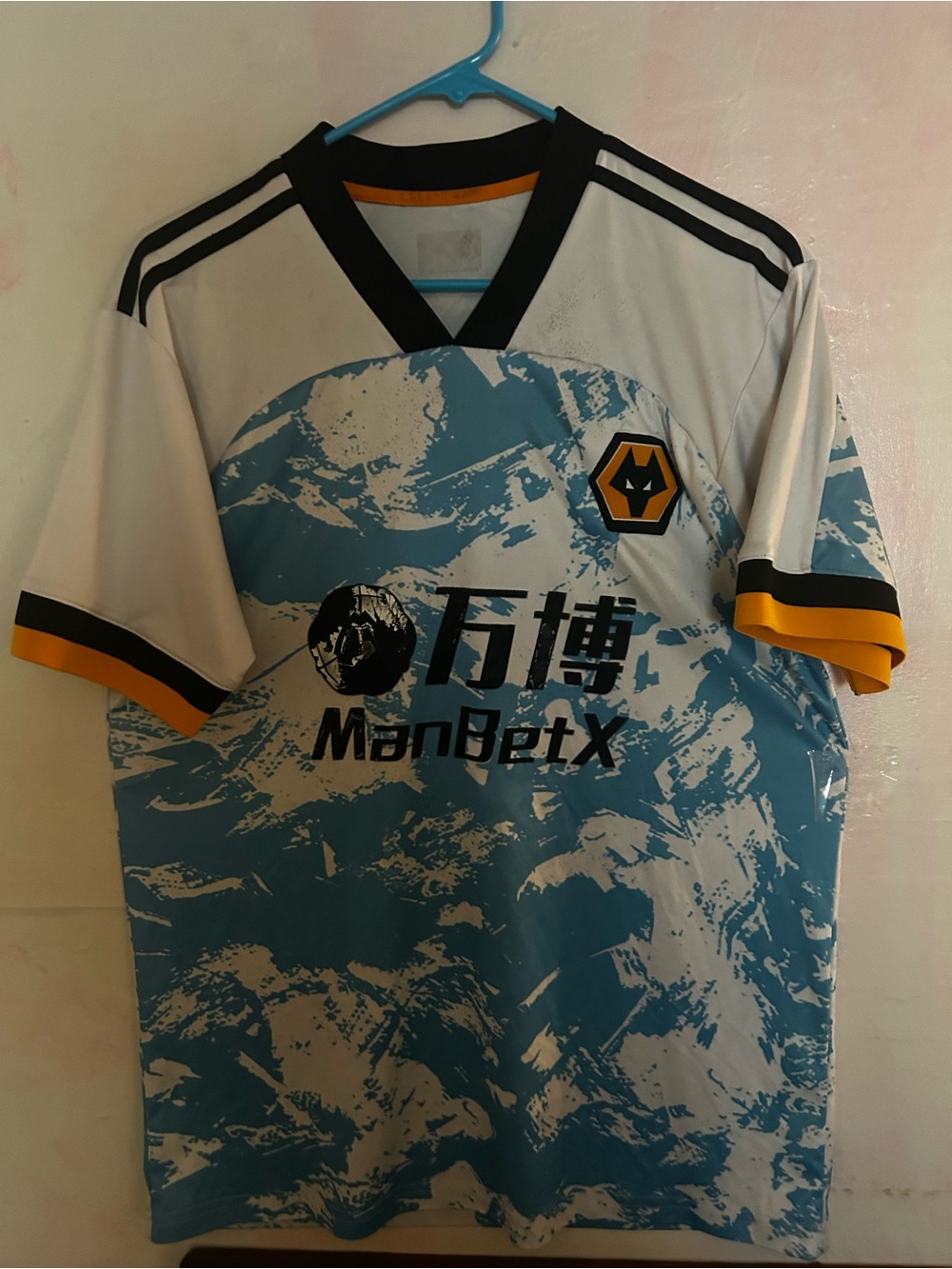 Wolverhampton Wanderers Men’s White & Teal Away Jersey